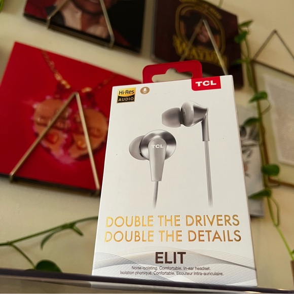 🎧 TCL ELIT 300 Wired In-Ear Headphones with Mic, Noise Isolating, Silver, NWT - Picture 9 of 9